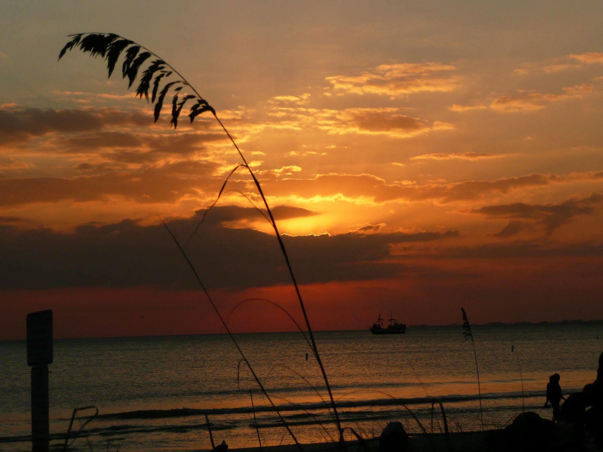 Manatee Bay Inn Fort Myers Beach Zewnętrze zdjęcie
